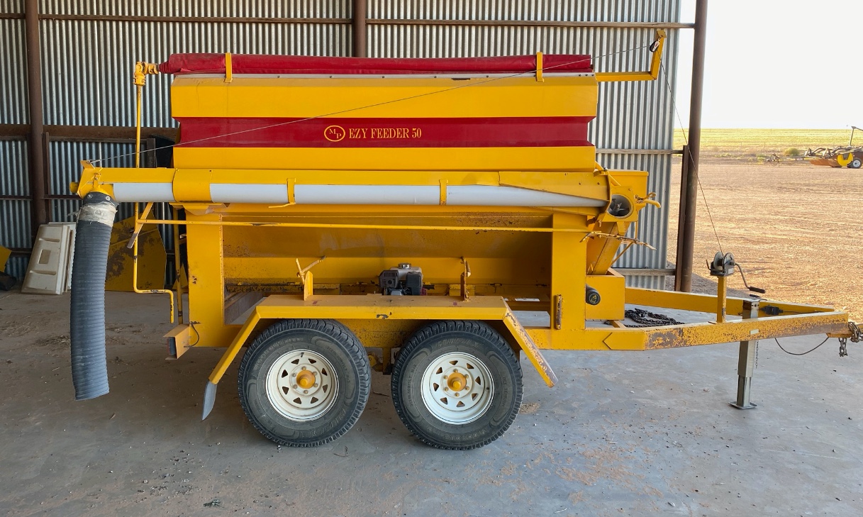 MP Ezy Feeder 50 Livestock Equipment Livestock Feeding